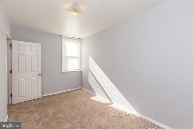 Building Photo - 3121 Agate St
