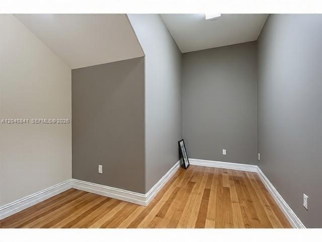 Building Photo - 10130 Bellavista Cir
