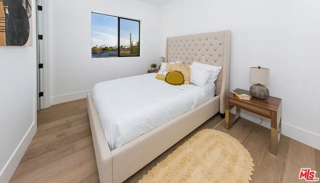 Building Photo - 1637 S Sherbourne Dr