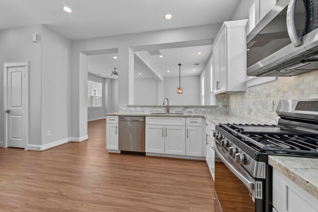 Building Photo - 623 Link Rd