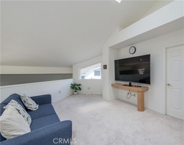 Building Photo - 1011 S Mountcrest Ct