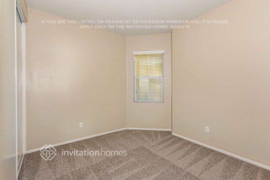 Building Photo - 40503 Carly Ct