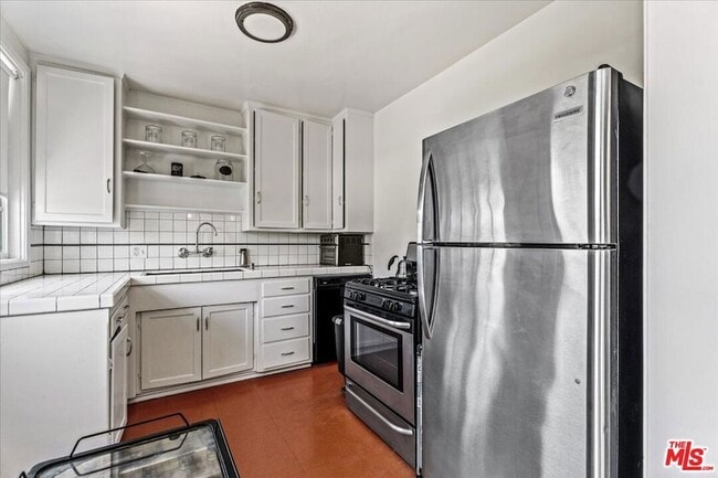 Building Photo - 17512 Bullock St