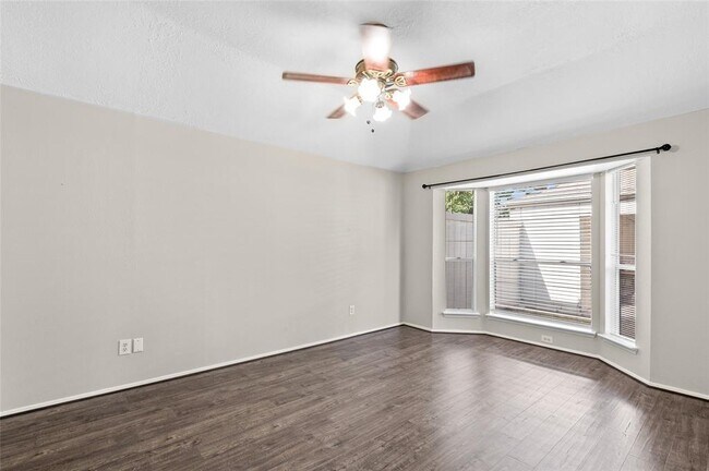 Building Photo - 10615 Autumn Meadow Ln