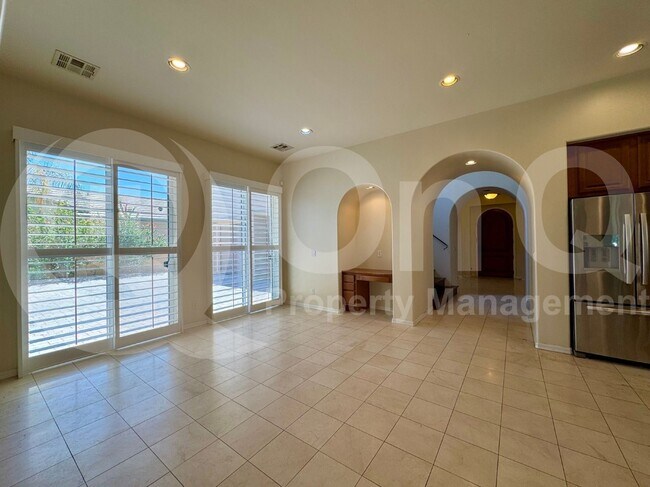 Building Photo - 4371 S Pecan Dr