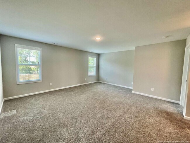 Building Photo - 141 Burnside Dr