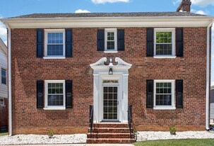Building Photo - 3208 Griffin Ave