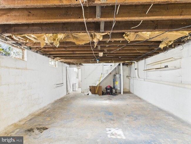 Building Photo - 629 Virginia Ave