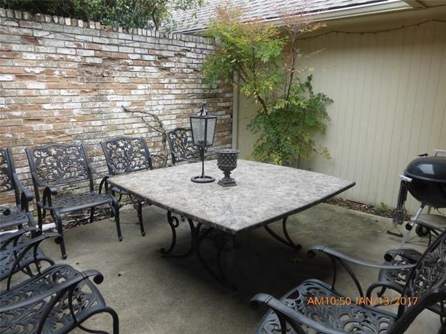 Building Photo - 16325 Lauder Ln