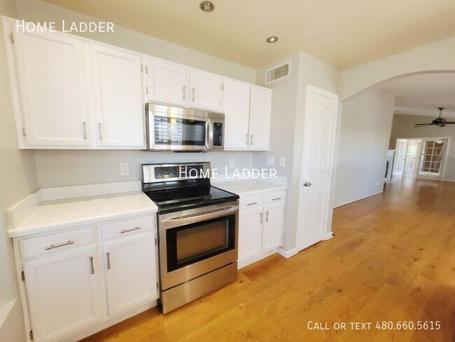 Building Photo - 11520 W Citrus Grove Way