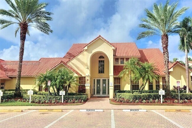 Building Photo - 1283 SW 46th Ave