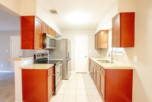 Building Photo - 1011 Hamblen Rd