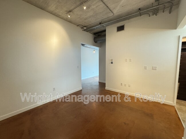 Building Photo - 101 N 12th St
