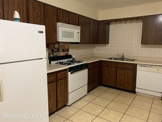 Building Photo - 3743 53rd St