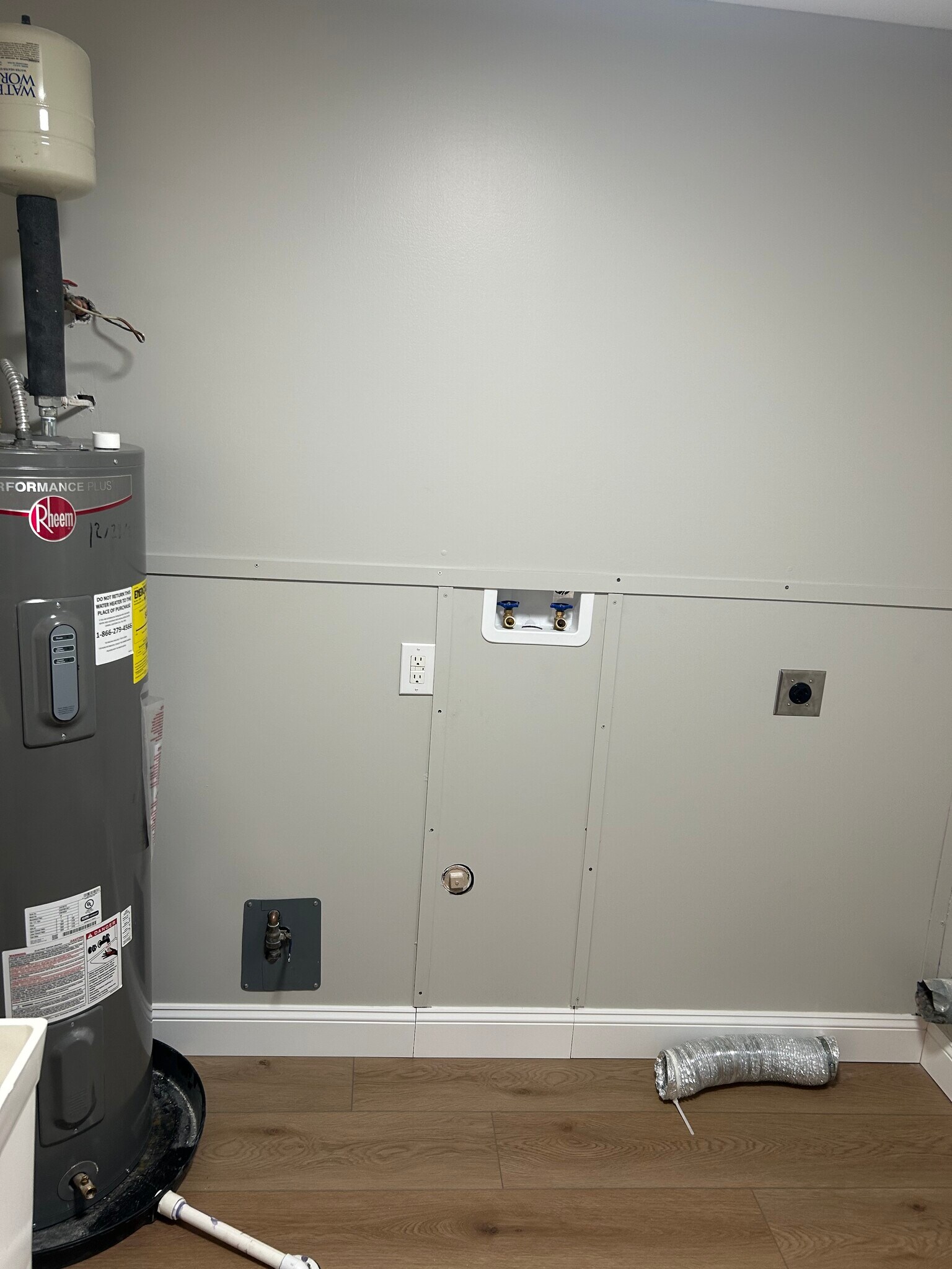 Building Photo - 35 Edgebrooke Dr