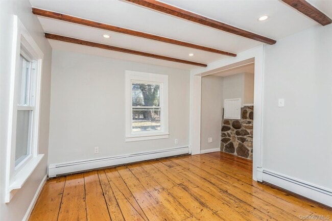 Building Photo - 45 N Ridge St