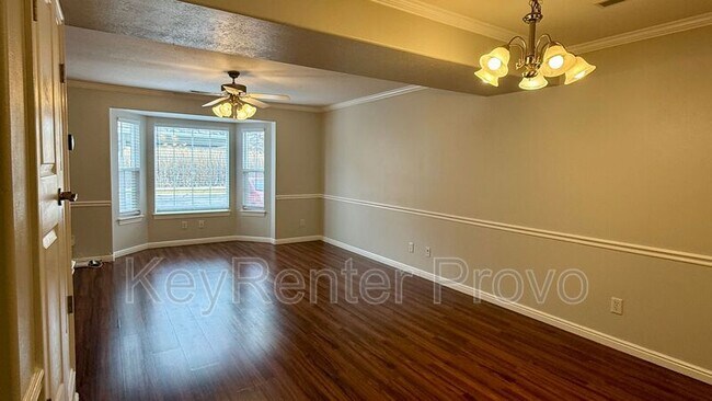 Building Photo - 808 N 175 E