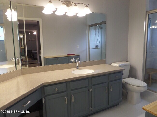 Building Photo - 386 Hickory Hollow Dr