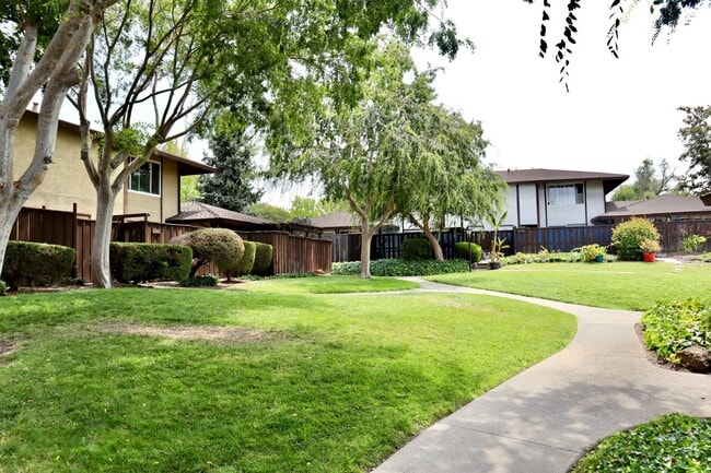 Building Photo - Comfortable 2-Bedroom Condo for Rent! Mission San Jose Neighborhood