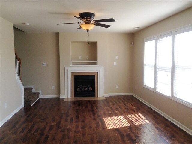 Building Photo - 12812 Walking Stick Dr