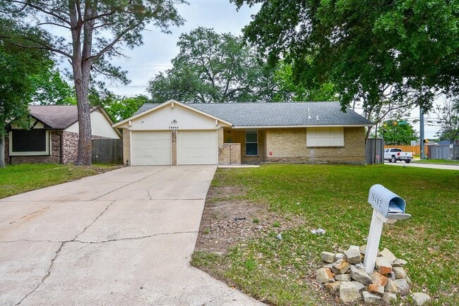 Building Photo - 19402 Leafwood Ln