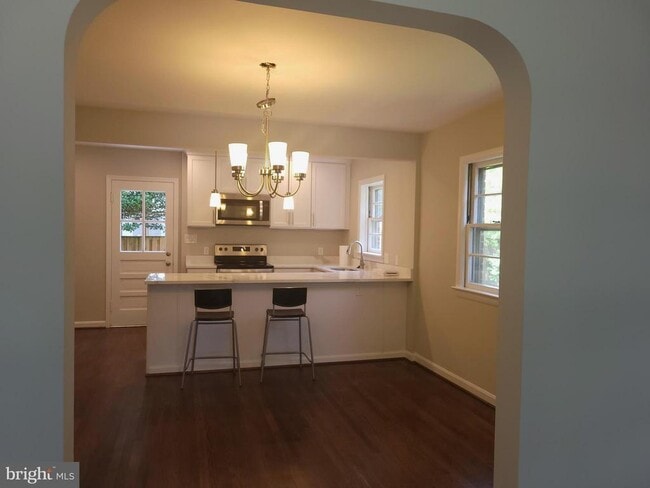 Building Photo - 2250 N Quantico St