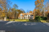 Building Photo - 18136 Hayloft Dr