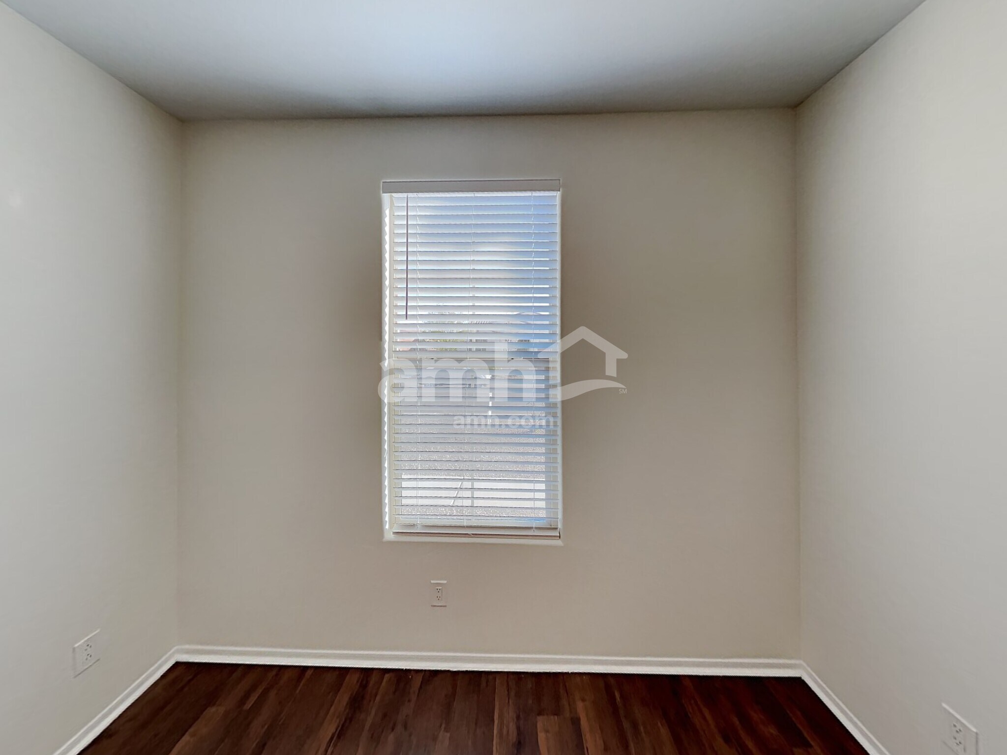 Building Photo - 1688 E Primavera Way