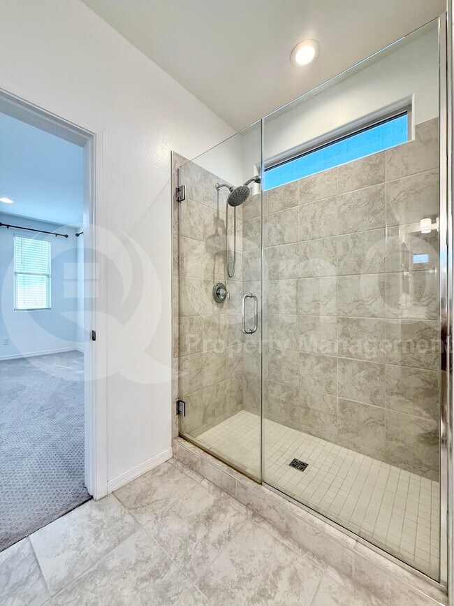 Building Photo - 28322 N 132nd Ln