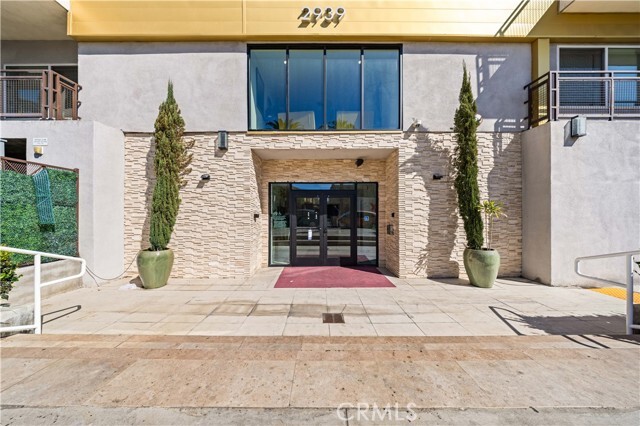 Building Photo - 2939 Leeward Ave