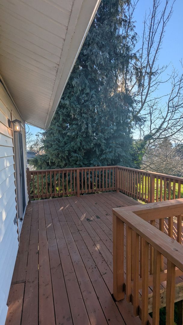 Building Photo - 3802/3804 Lincoln Avenue