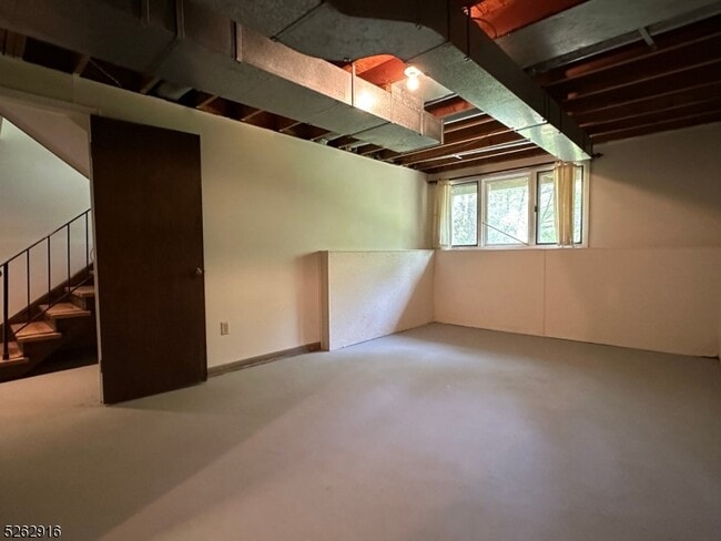 Building Photo - 54 Water St