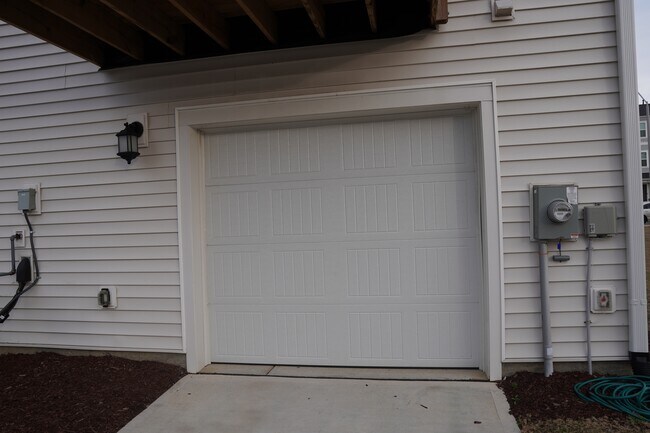 Building Photo - 2626 Chert Ln