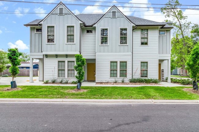 Building Photo - 411 Curtis St