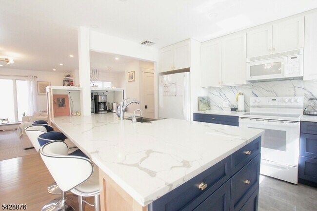Building Photo - 508 Terrace Dr
