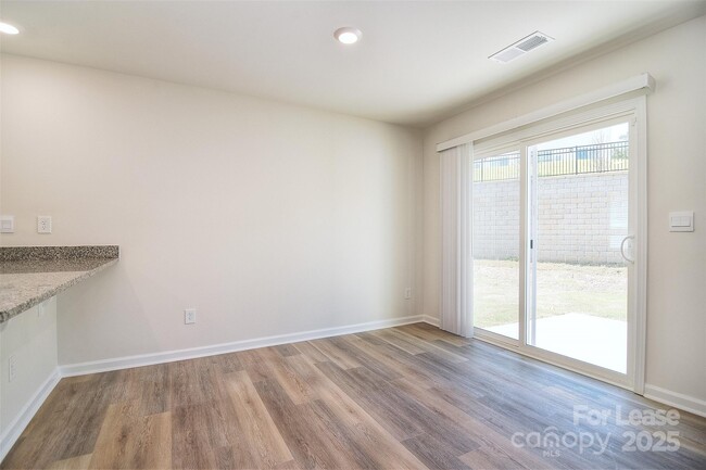 Building Photo - 5155 Hyrule Dr