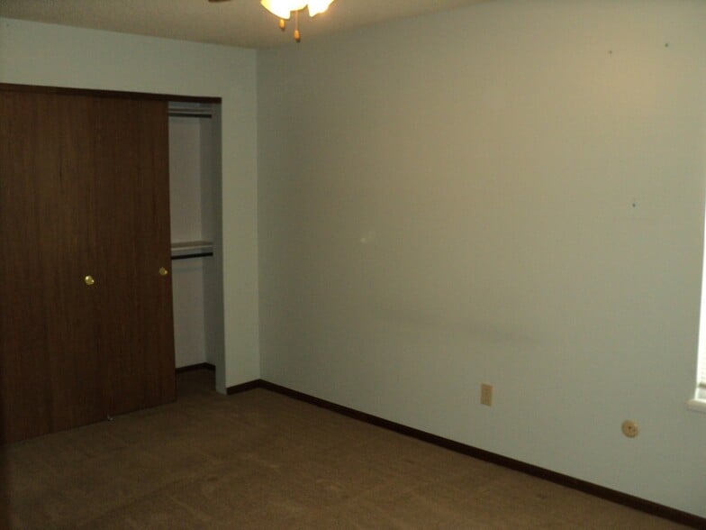 Building Photo - 3816 S Ceylon Way