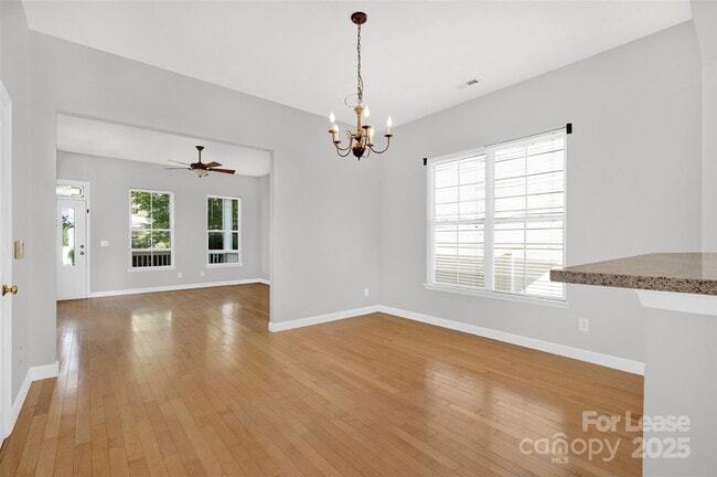 Building Photo - 104 Kensington St