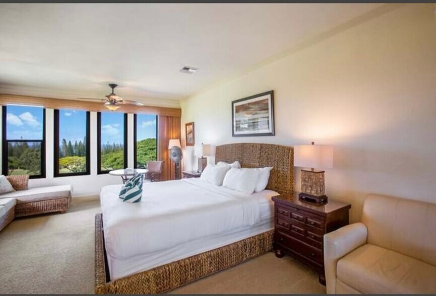 Primary Photo - 500 Kapalua Dr