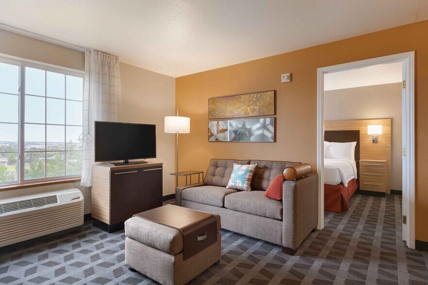 Building Photo - Furnished Studio-Denver - Broomfield