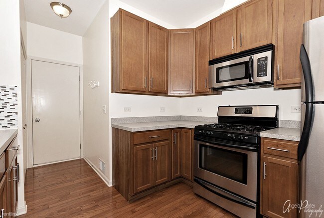 Building Photo - 2 br, 2 bath House - 2727 Kendall Xing