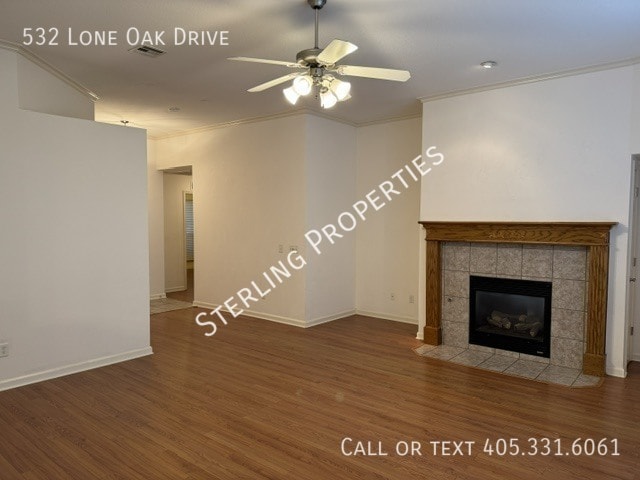 Building Photo - 532 Lone Oak Dr