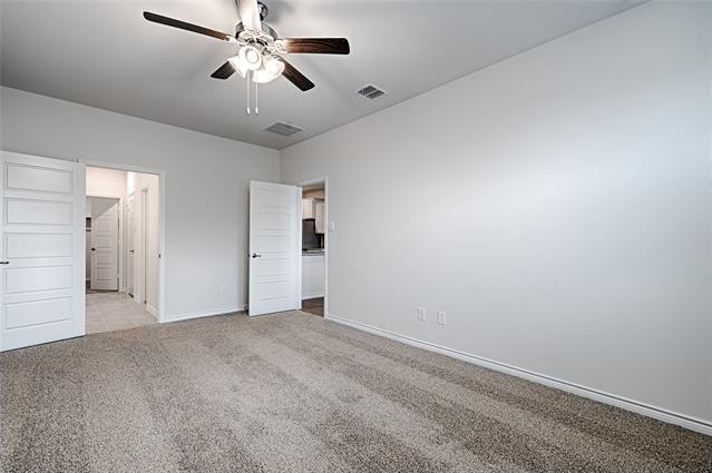 Building Photo - 2427 Grapevine Wy