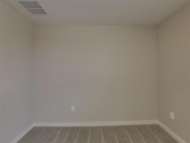 Building Photo - 609 Raglands Rd