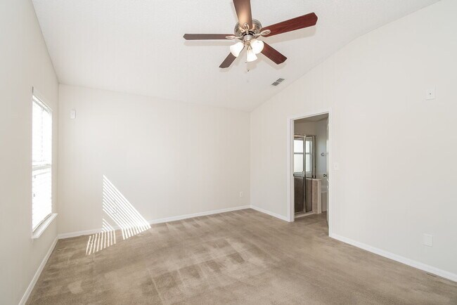 Building Photo - 2318 Cherokee Cove Trail