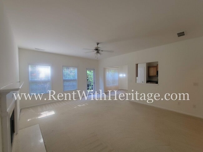 Building Photo - WOW!!!......COME SEE THIS GORGEOUS 4 BEDROOM / 3 BATH HOME IN THE POPULAR KINGSWOOD SUBDIVSION-A ...