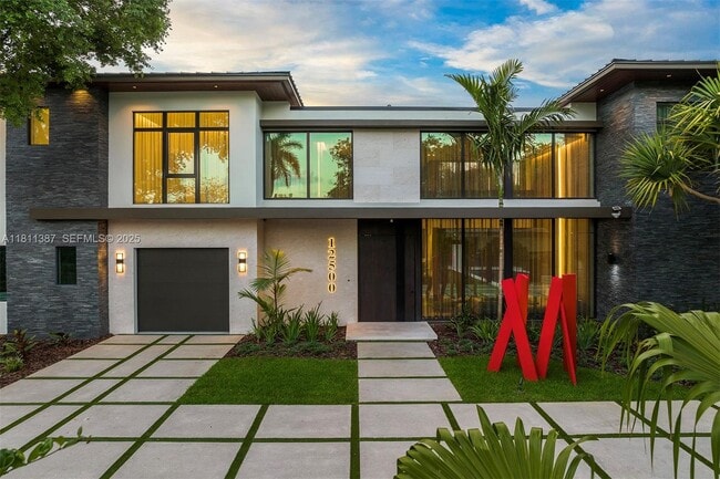 Building Photo - 12500 SW 64th Ave