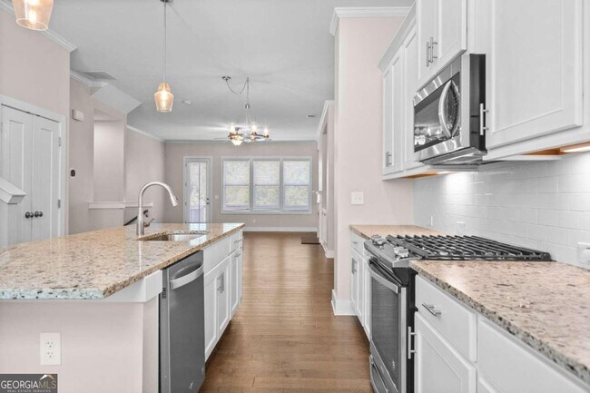 Building Photo - 2180 Colvin Ct NW