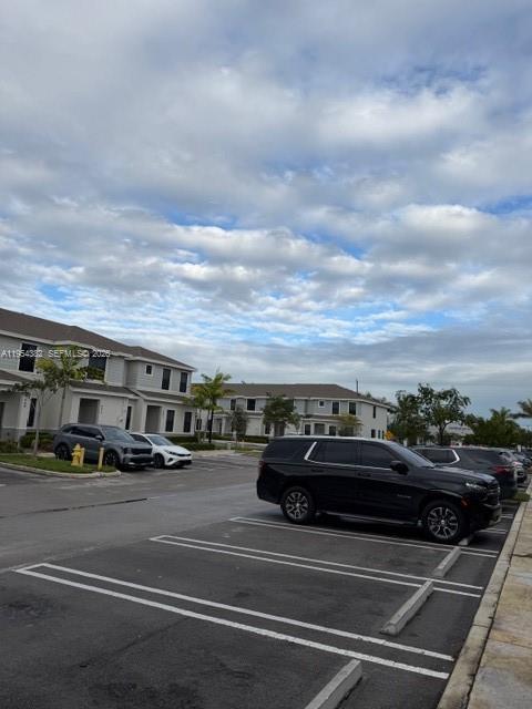 Building Photo - 470 NE 12th St