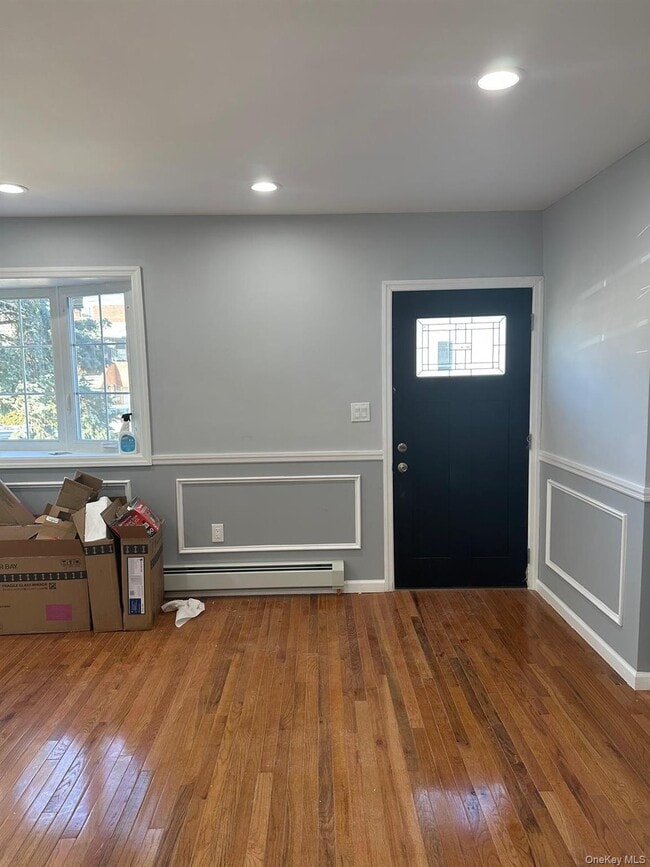 Building Photo - 237-34 Fairbury Ave